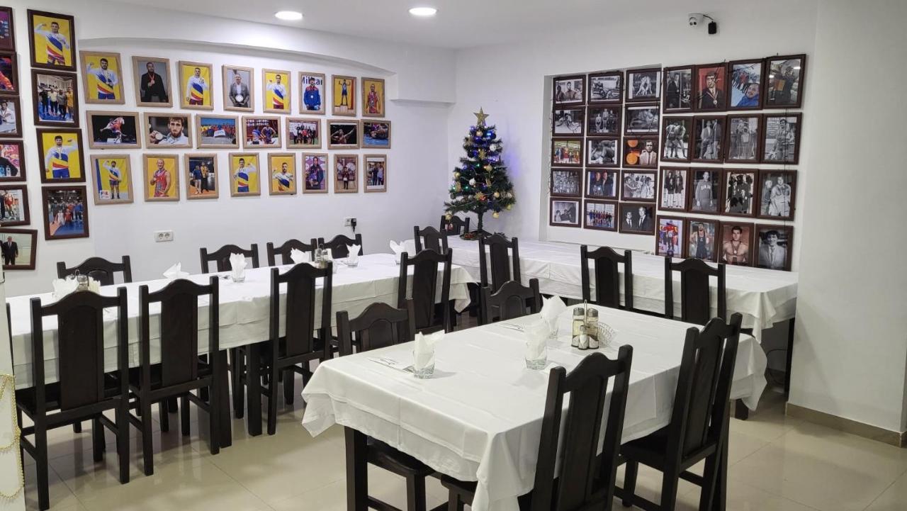 Hotel Top Central 부쿠레슈티 외부 사진