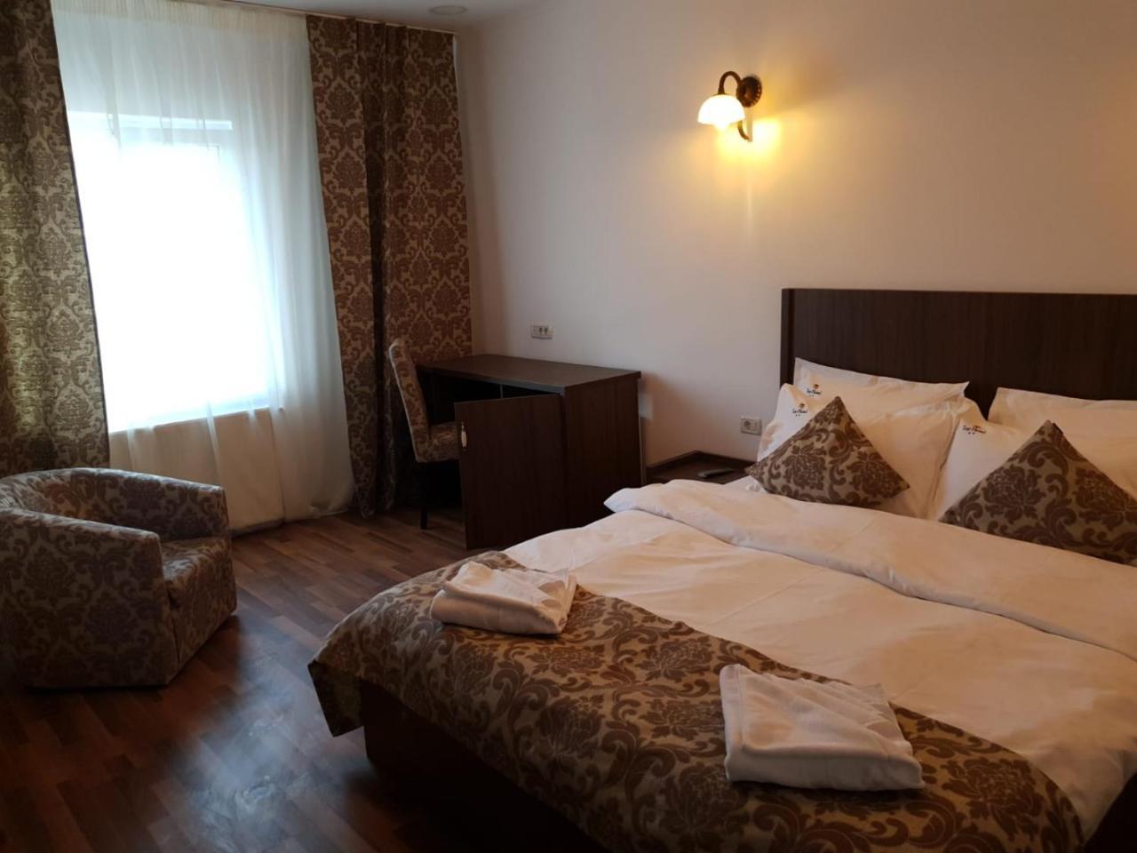 Hotel Top Central 부쿠레슈티 외부 사진